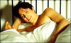 LBF Hugh Grant dans un lit